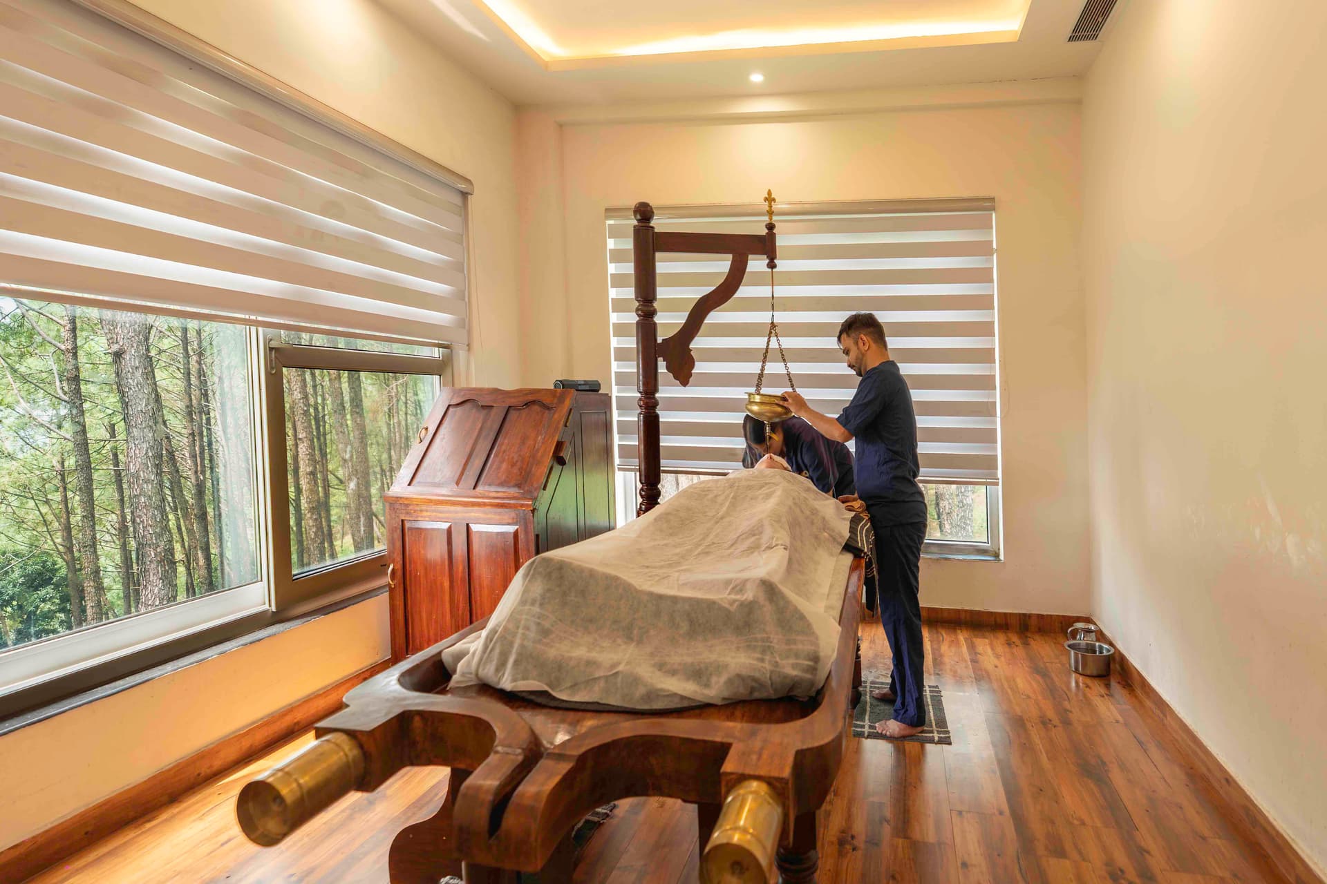 Authentic Panchakarma treatment setup at Himveda
